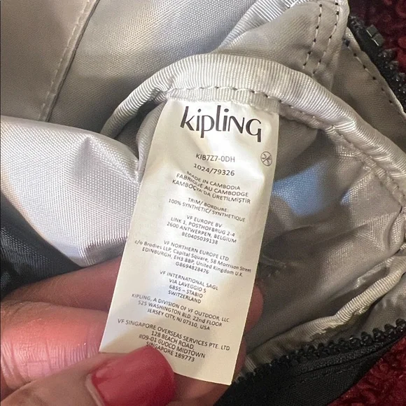 Kipling Black Convertible Crossbody/Fanny Pack - Picture 10 of 15